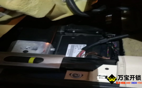 10年奥迪A8L汽车钥匙全丢配钥匙,莱芜奥迪钥匙配钥匙开汽车锁